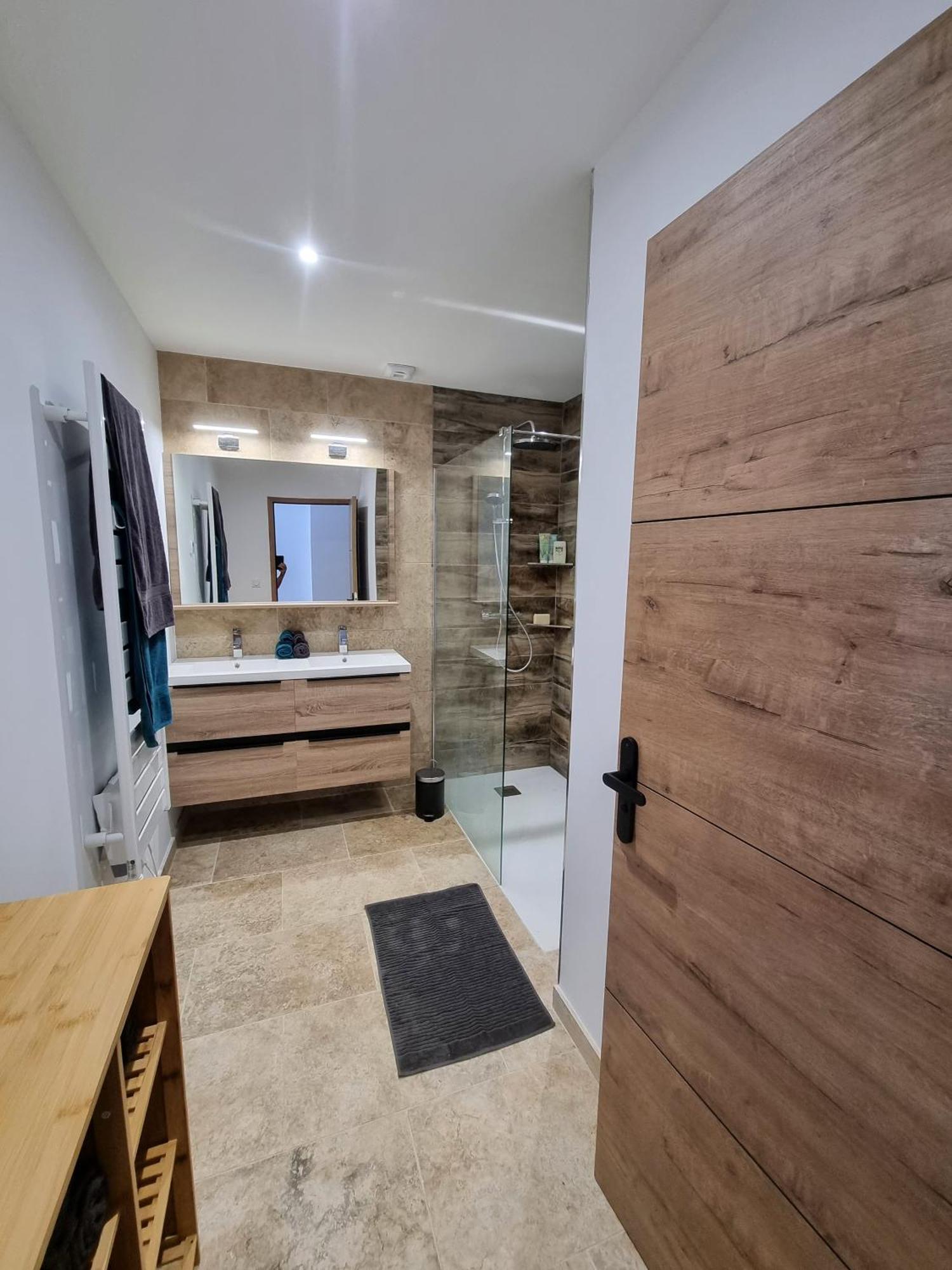 Maison 2 Chambres Avec Exterieur Et Jacuzzi Bourg-lès-Valence Екстериор снимка